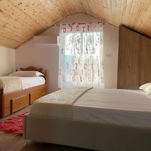 Affittacamere & Hospitality, Berat