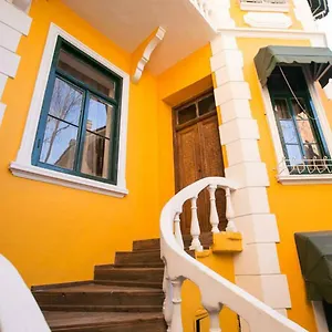 hotel-vila-1928.hotels-in-tirana.com/